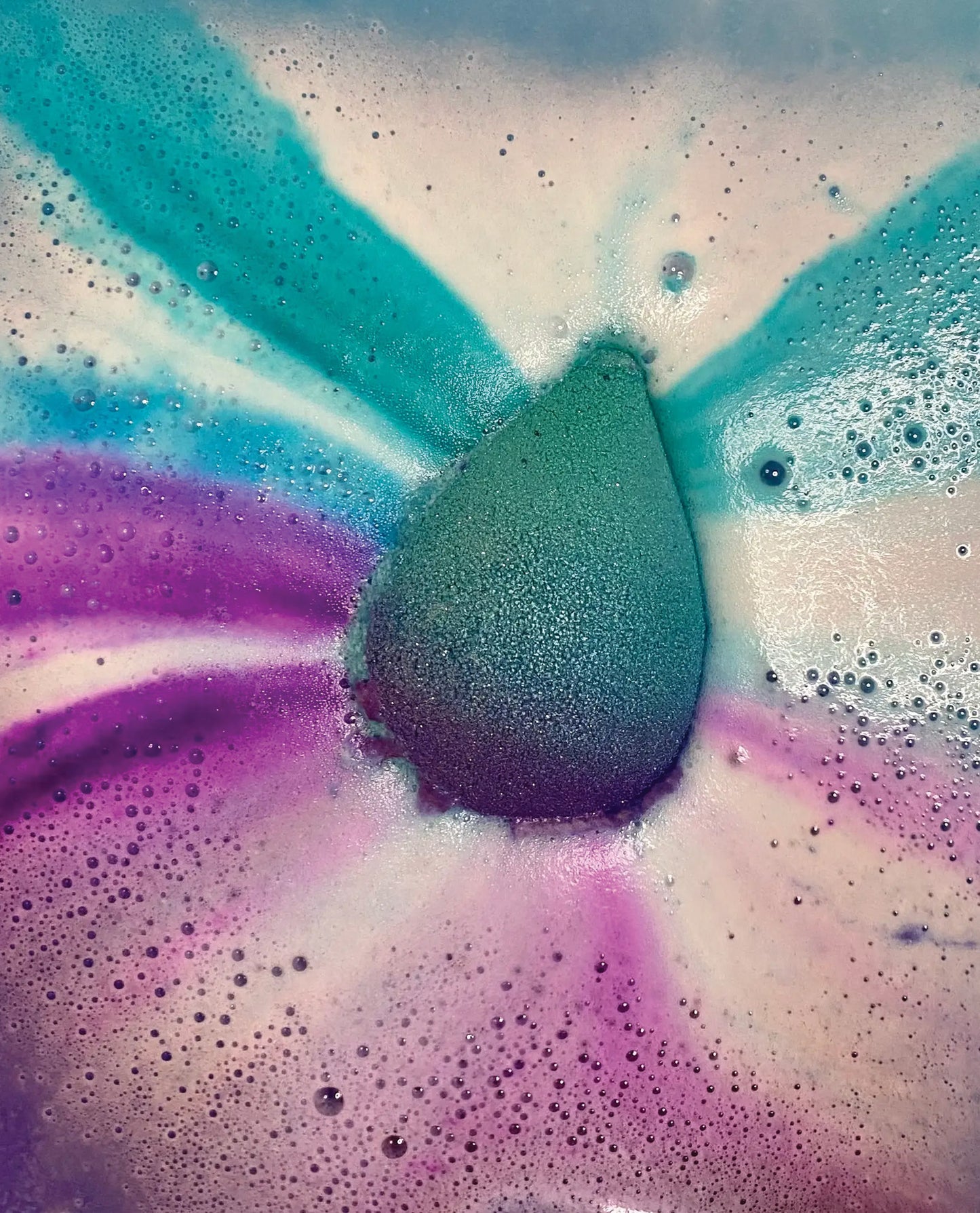 Mermaid Tears Bath Bomb