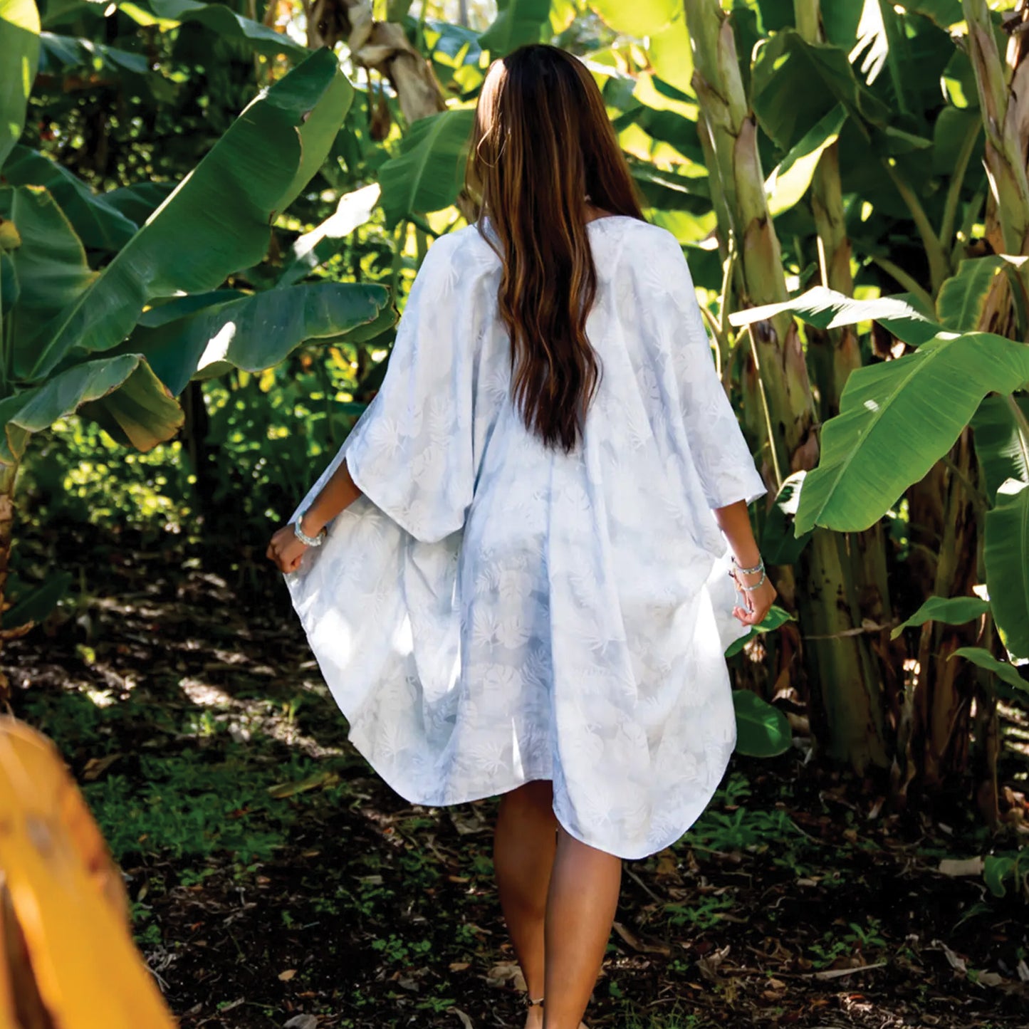 Malawi Grey & White Palm Leopard Kimono